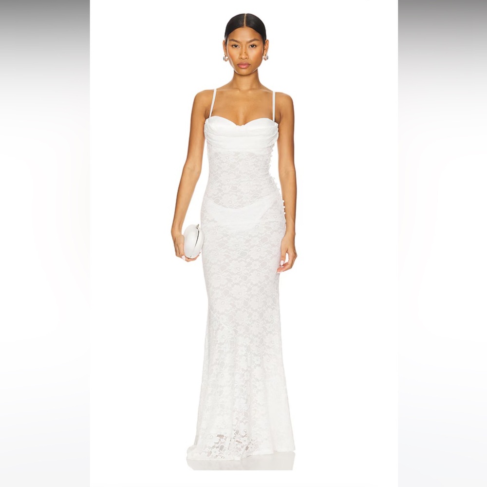 superdown White Lace Strapless-Style Gown